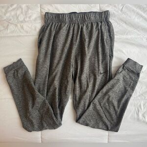 Nike Dri-FIT Standard Fit Joggers